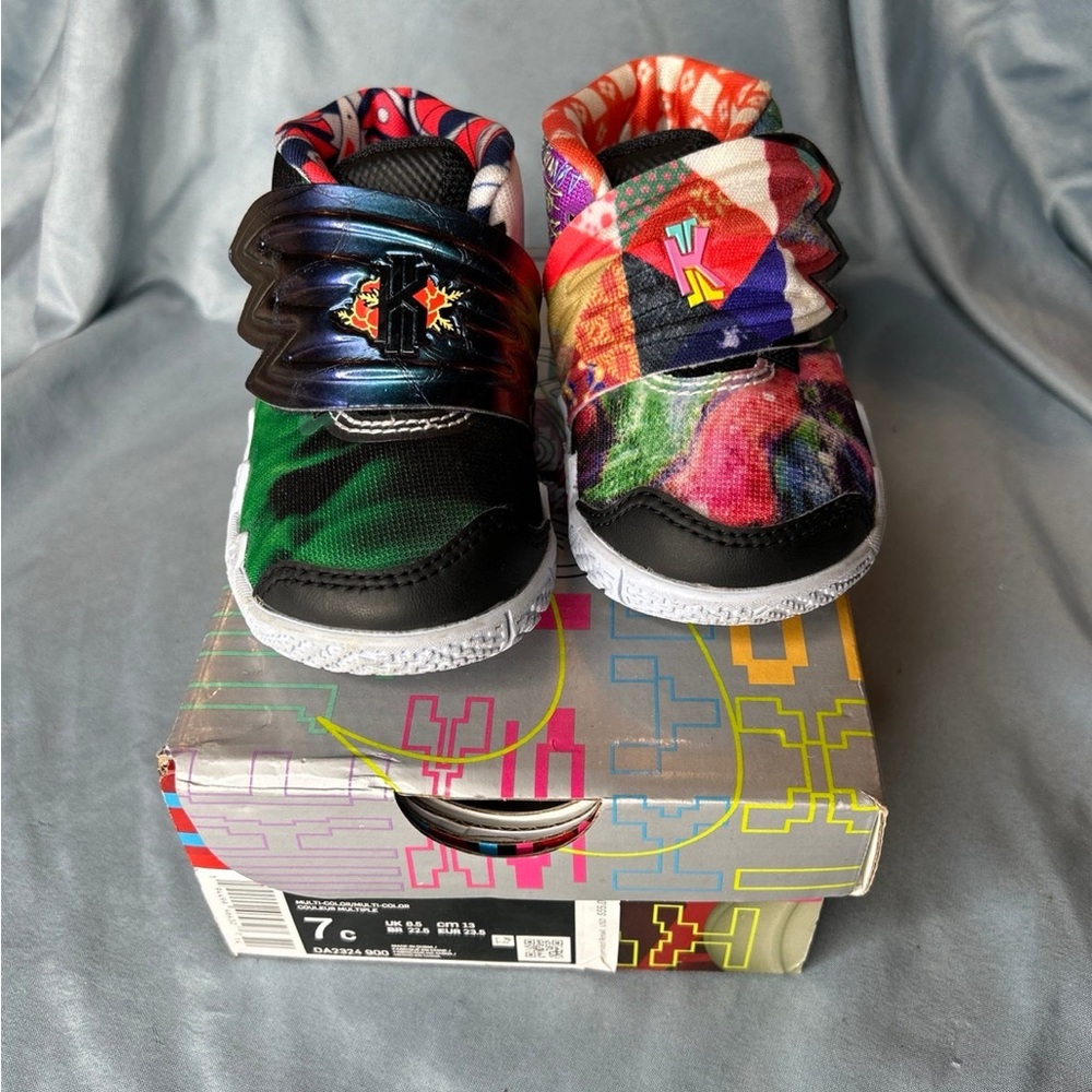Nike Baby Kyrie Kybrid S2 (TD) Shoes Size 7c